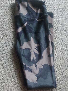 Noli Black and Gray Activewear Legging
